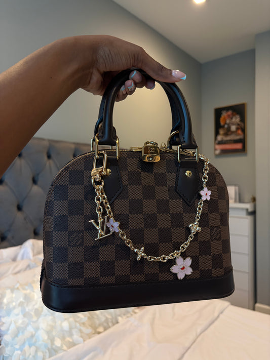 Blossom Chain